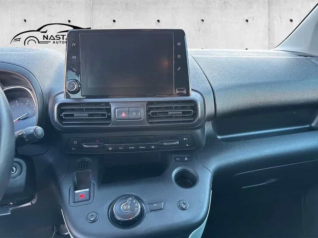 Citroën Berlingo Shine XL*HEAD-UP*KAMERA*ACC*ZR NEU 08/2019-photo-12