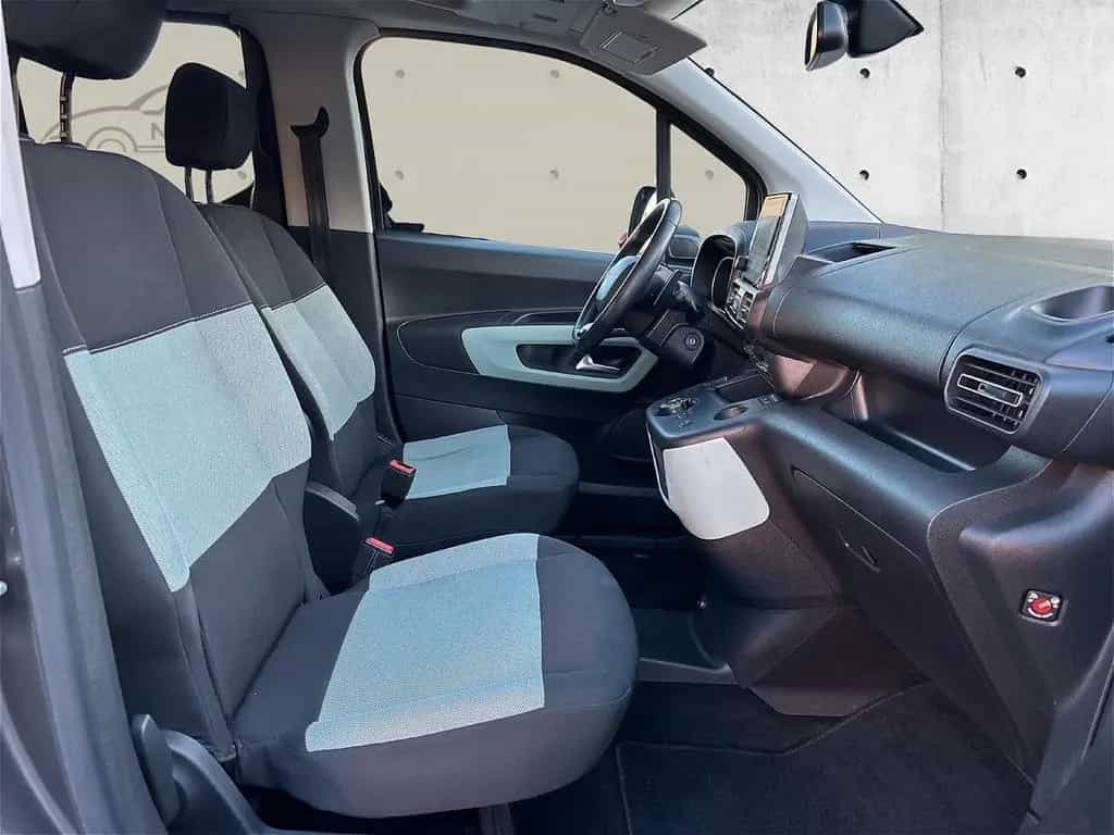 Citroën Berlingo Shine XL*HEAD-UP*KAMERA*ACC*ZR NEU 08/2019-photo-9
