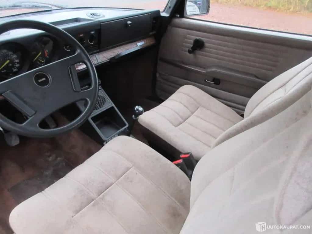 Saab 99 GL 5 Speed 10/1983-photo-7