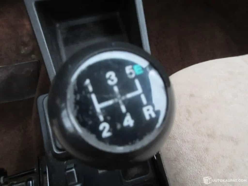 Saab 99 GL 5 Speed 10/1983-photo-9