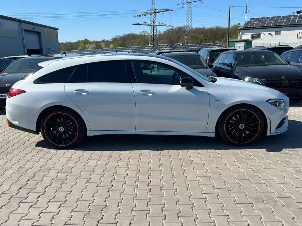 Mercedes-Benz CLA-Class 220 d AMG Edition 1 NIGHT*MULTIBEAM.*DISTR. 04/2020-photo-1