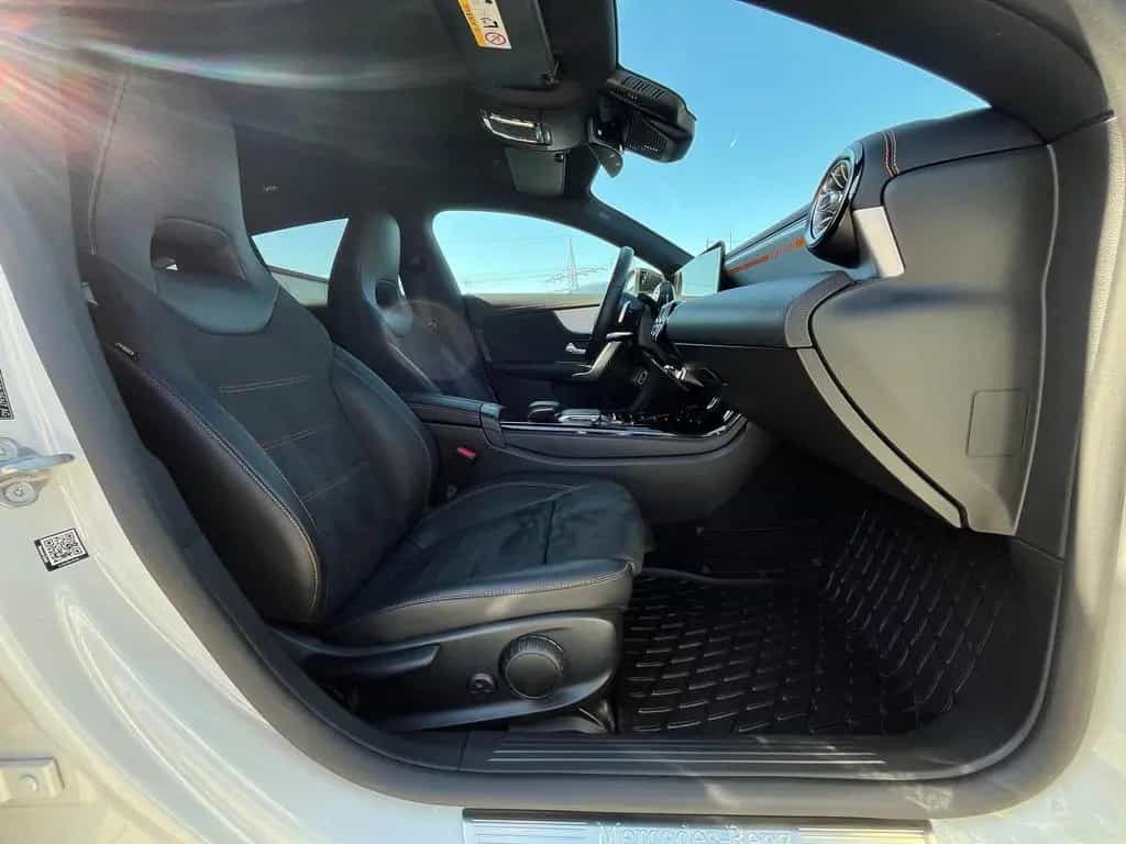 Mercedes-Benz CLA-Class 220 d AMG Edition 1 NIGHT*MULTIBEAM.*DISTR. 04/2020-photo-19