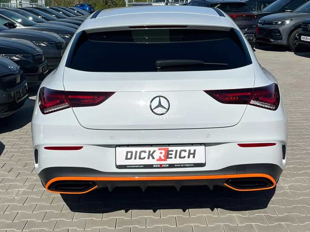 Mercedes-Benz CLA-Class 220 d AMG Edition 1 NIGHT*MULTIBEAM.*DISTR. 04/2020-photo-4