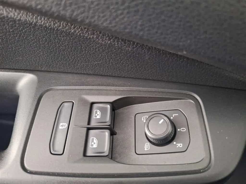 Volkswagen Caddy Kombi 2.0 TDI 4MOTION Standhz Winterpaket 11/2022-photo-14