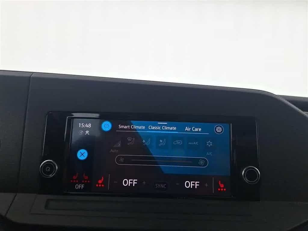 Volkswagen Caddy Kombi 2.0 TDI 4MOTION Standhz Winterpaket 11/2022-photo-24