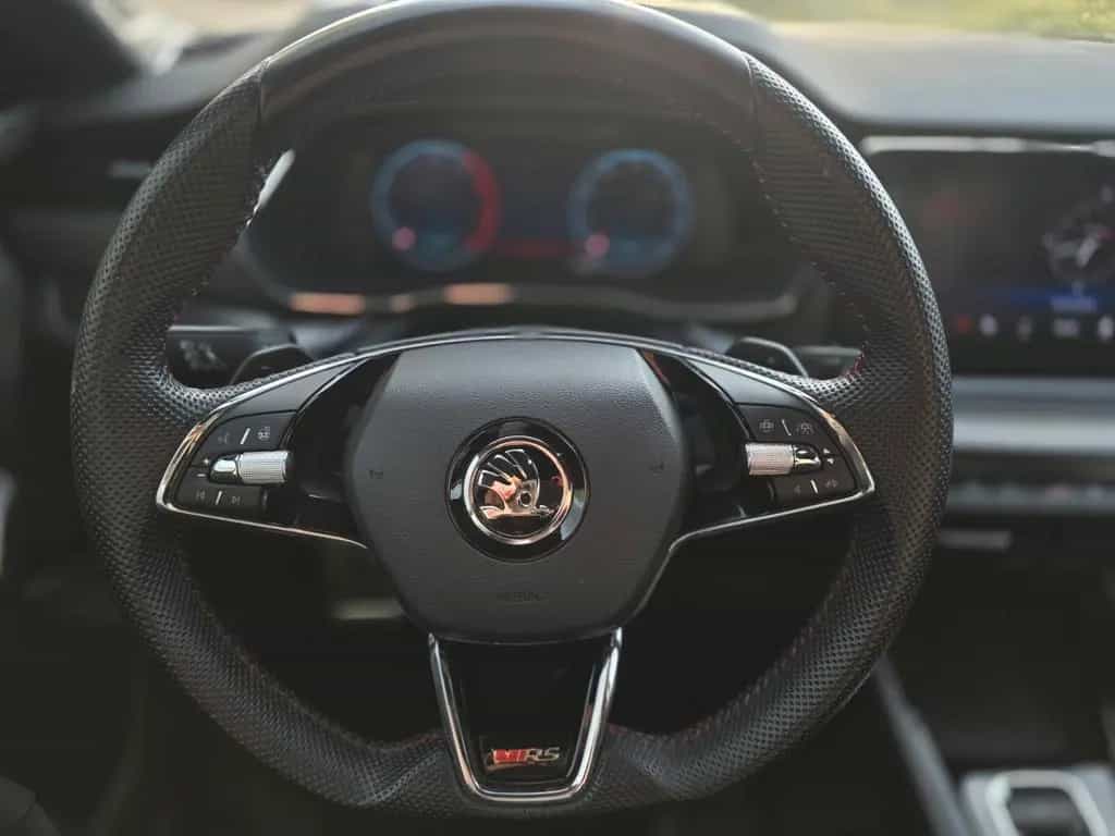 Skoda Octavia 2.0 TDI DSG RS Combi RS 11/2022-photo-7
