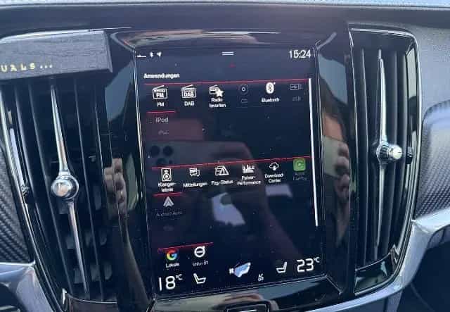 Volvo S90 T6 AWD R Design.360-RFK Bower & Wilkings 09/2020-photo-17