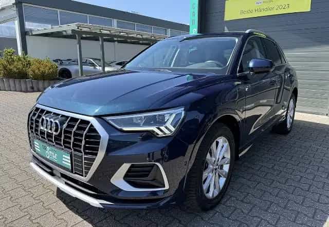 Audi Q3 40 2,0 TFSI quattro Pano LED.SHZ.AHK 06/2019-photo-0