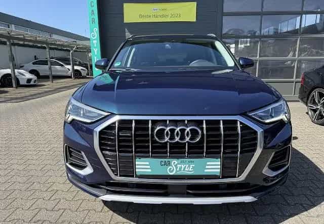 Audi Q3 40 2,0 TFSI quattro Pano LED.SHZ.AHK 06/2019-photo-1
