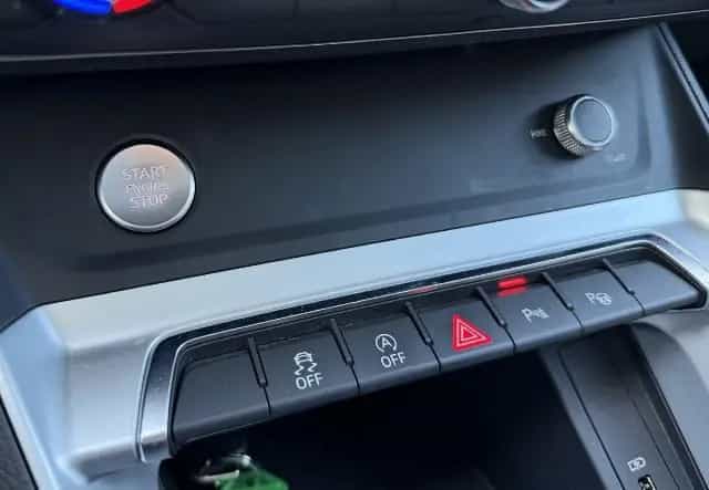 Audi Q3 40 2,0 TFSI quattro Pano LED.SHZ.AHK 06/2019-photo-25