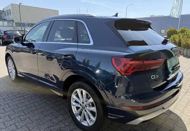 Audi Q3 40 2,0 TFSI quattro Pano LED.SHZ.AHK 06/2019-photo-5