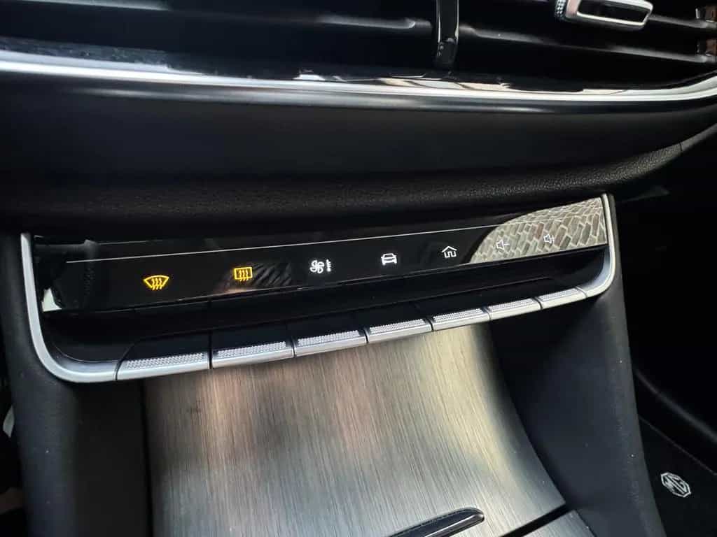 MG HS Comfort KAMERA|SITZHEIZUNG|NAVI|LED|PDC 01/2024-photo-17