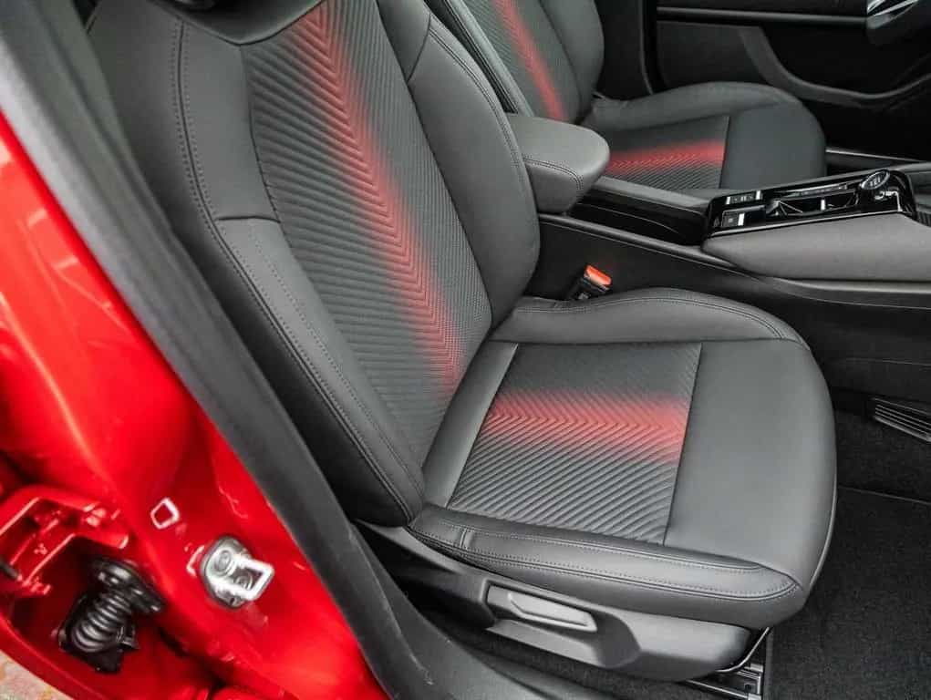 Alfa Romeo Junior Ibrida Speciale 02/2026-photo-19