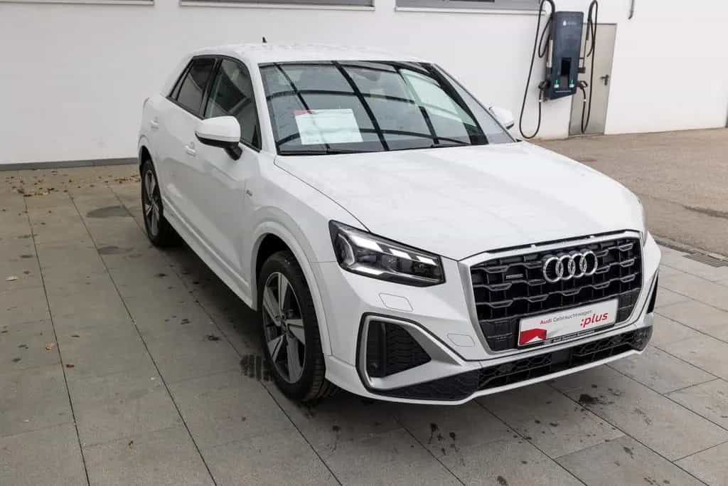 Audi Q2 S line 40 TFSI qu. S tr.(Matrix,Navi+,EPH,KS) 02/2022-photo-6