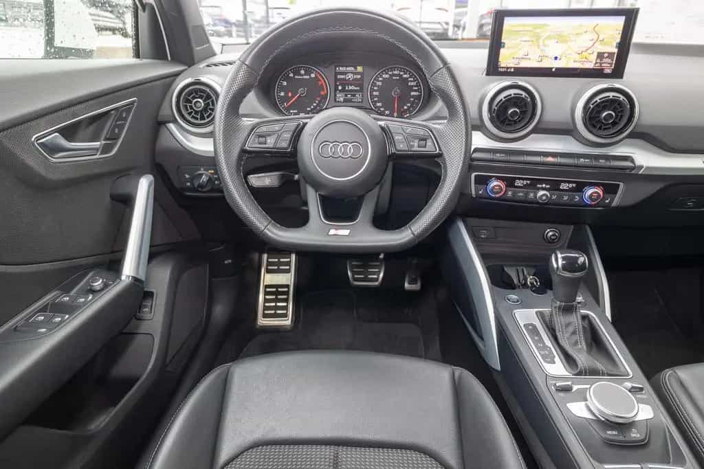 Audi Q2 S line 40 TFSI qu. S tr.(Matrix,Navi+,EPH,KS) 02/2022-photo-9