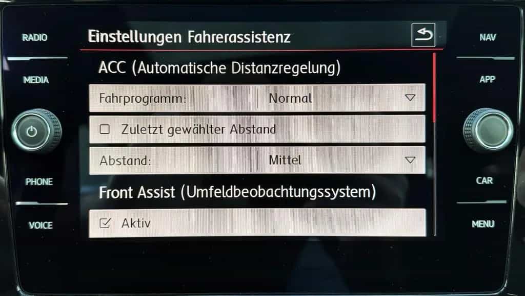 Volkswagen Golf 7 GTI Performance|PANO|HONEYCOMB|KAMERA 11/2019-photo-24