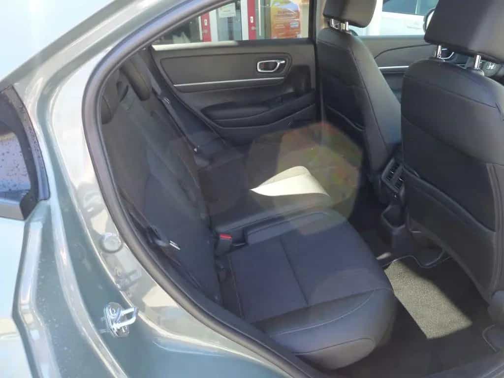 Honda HR-V Hybrid e:HEV 1.5 i-MMD Advance 04/2026-photo-4