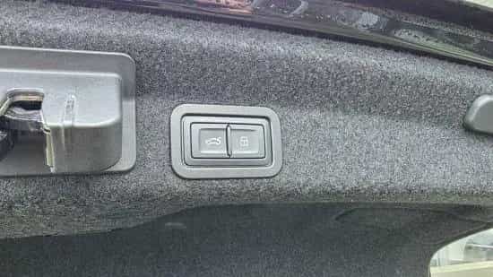 Audi A6 35 2.0 TDI design Limo Teilleder Navi LED ACC 02/2021-photo-29