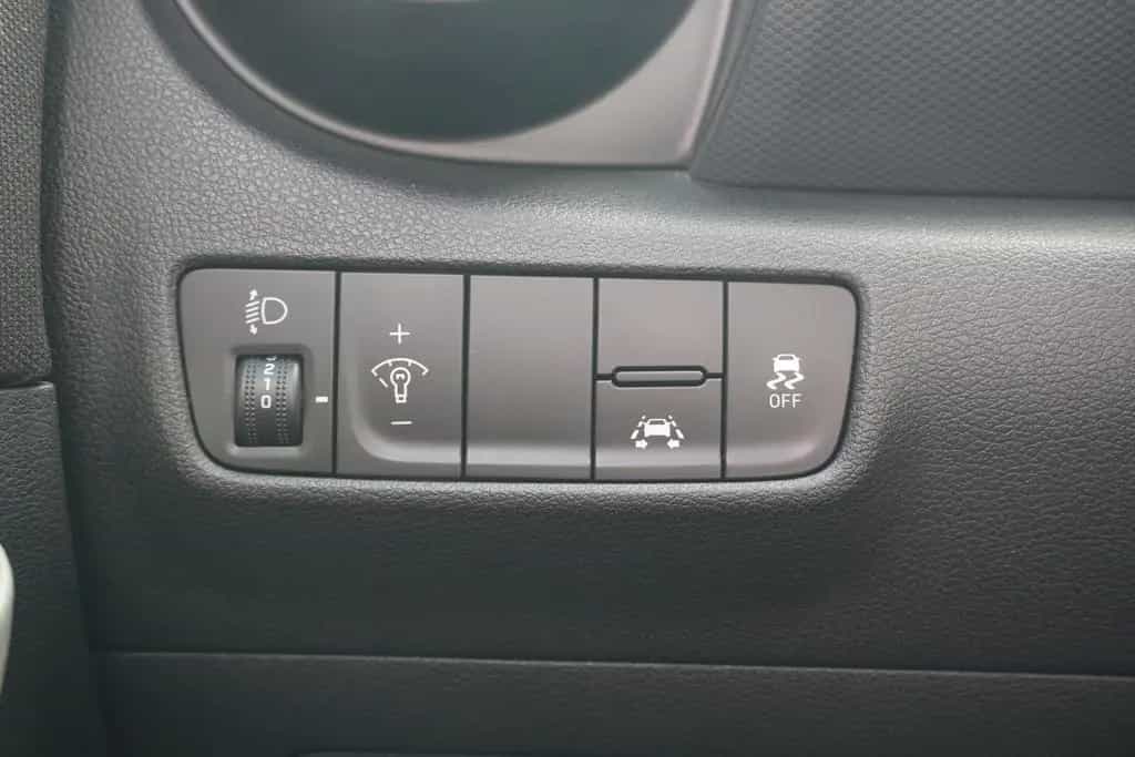 Hyundai KONA 1.6 T-GDI AT AAC Navi SHZ Alu PDC 05/2020-photo-19