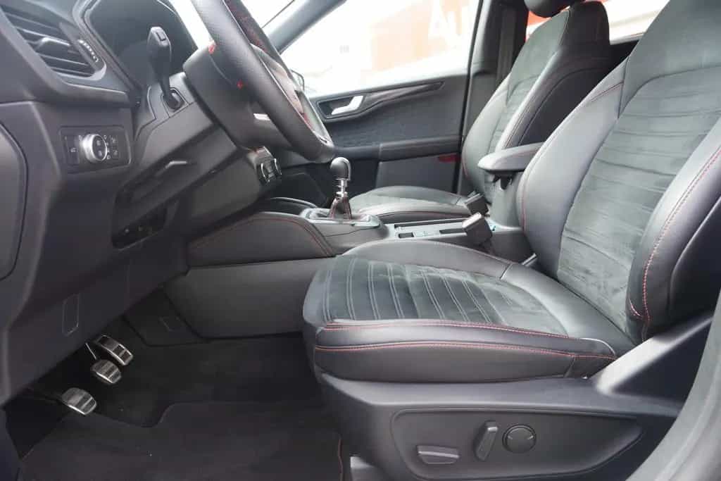 Ford Kuga 1.5 EcoBoost ST-Line X LED Navi Head-Up PDC 09/2020-photo-31