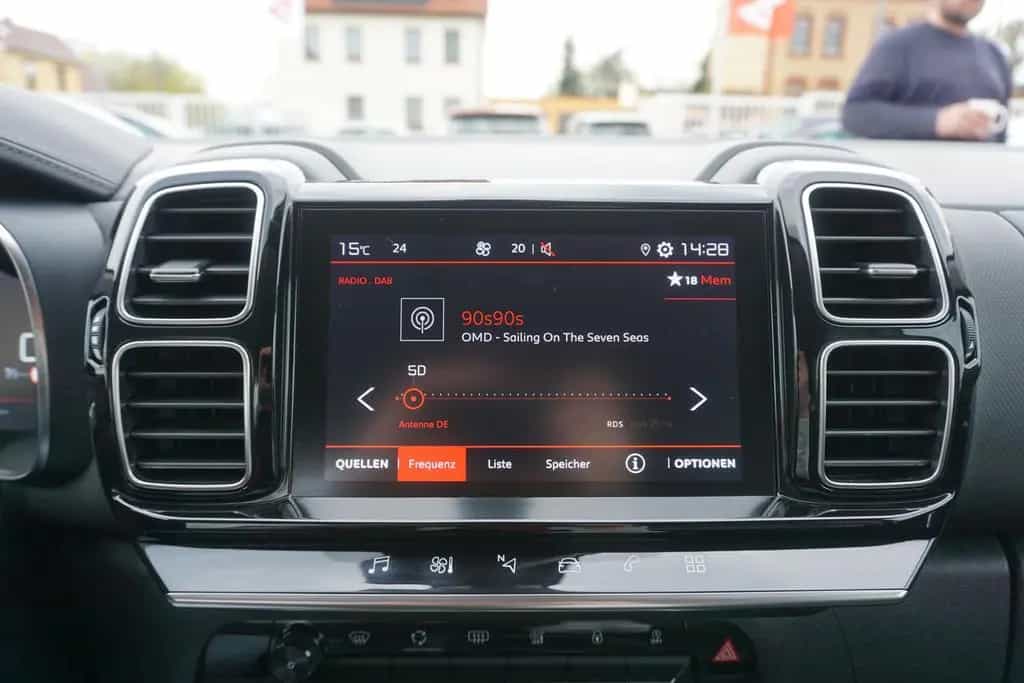 Citroën C5 Aircross Feel Tech LED Android Apple AHK PDC 10/2023-photo-11
