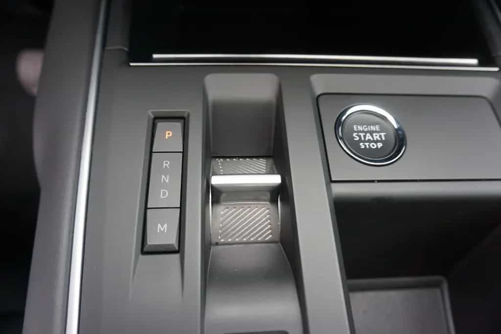 Citroën C5 Aircross Feel Tech LED Android Apple AHK PDC 10/2023-photo-21