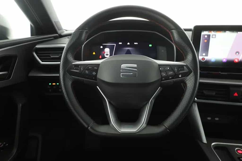 Seat Leon ST 1.5 eTSI DSG FR LED Navi Kamera ACC DAB 04/2022-photo-13