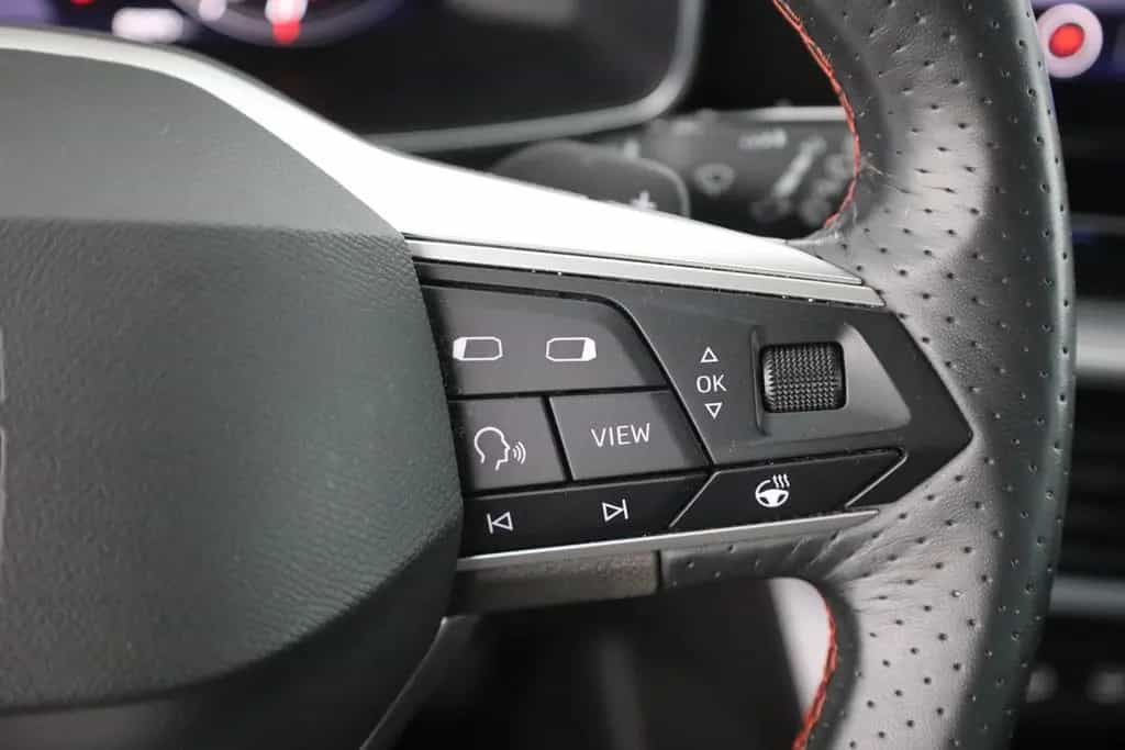 Seat Leon ST 1.5 eTSI DSG FR LED Navi Kamera ACC DAB 04/2022-photo-15