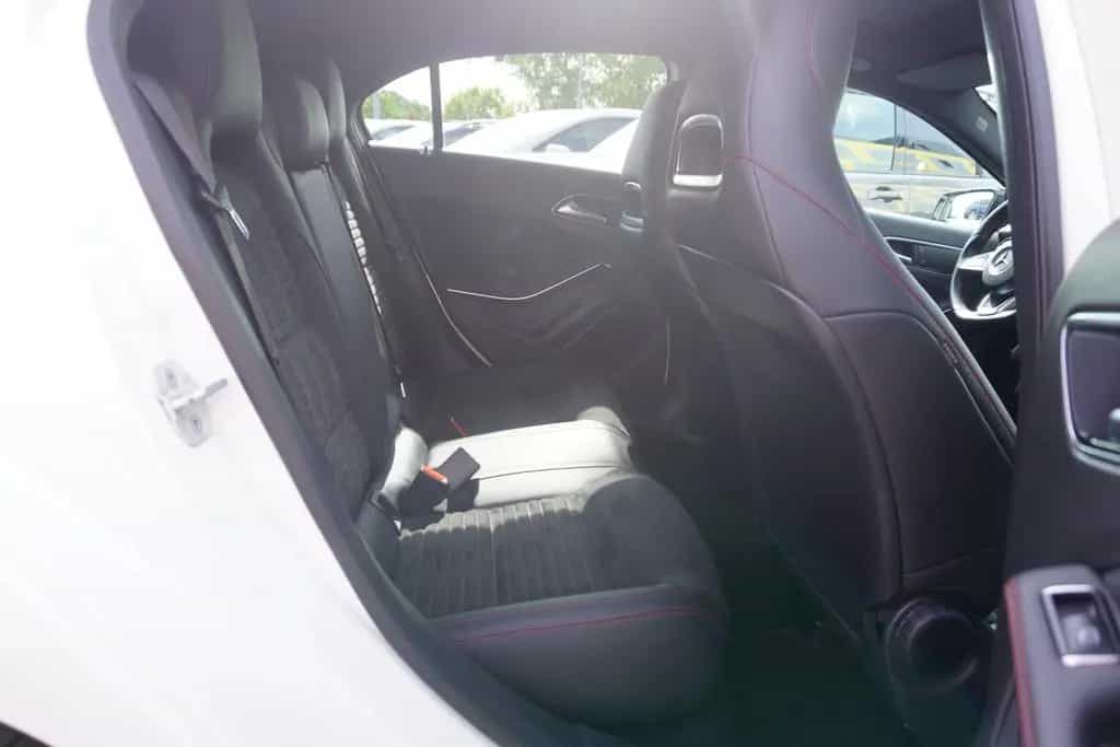 Mercedes-Benz A 45 AMG A45 AMG 4Matic LED HarmanKardon Panorama Navi 04/2017-photo-12