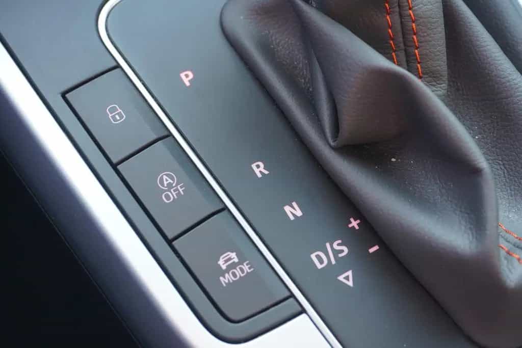Seat Arona 1.5 TSI FR DSG LED Navi Sitzheizung ACC 03/2023-photo-23