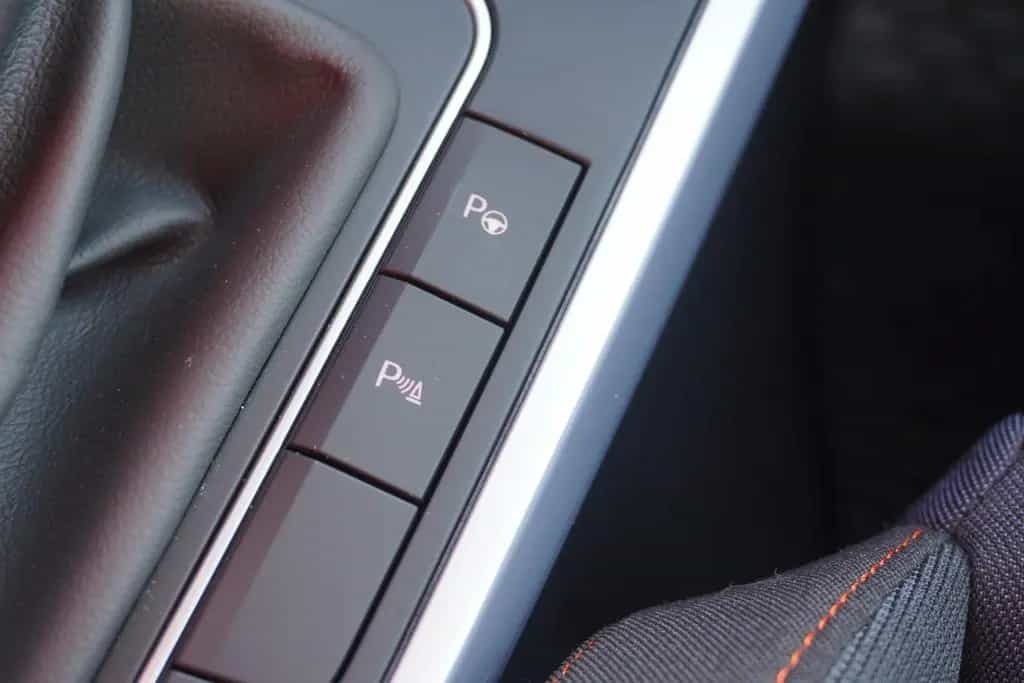 Seat Arona 1.5 TSI FR DSG LED Navi Sitzheizung ACC 03/2023-photo-24