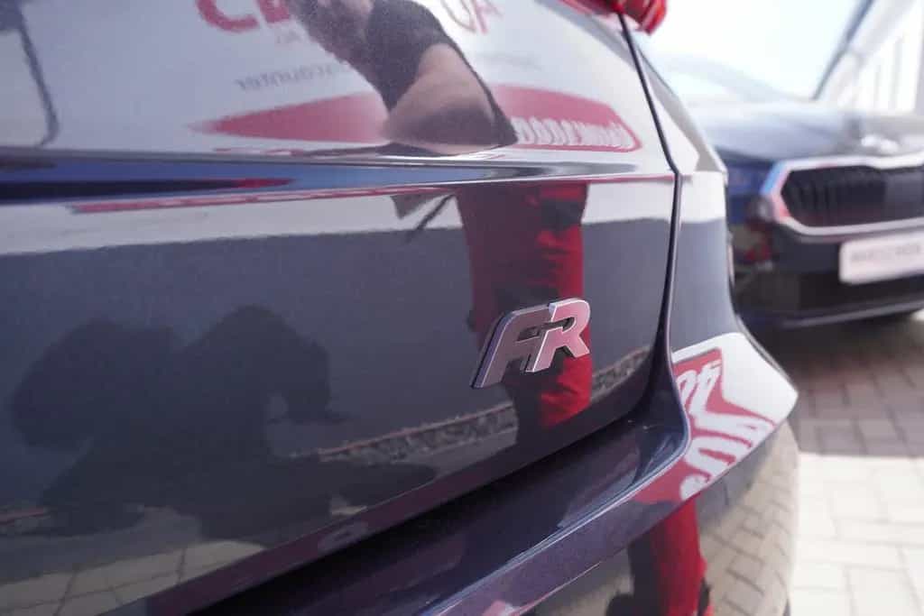 Seat Arona 1.5 TSI FR DSG LED Navi Sitzheizung ACC 03/2023-photo-4