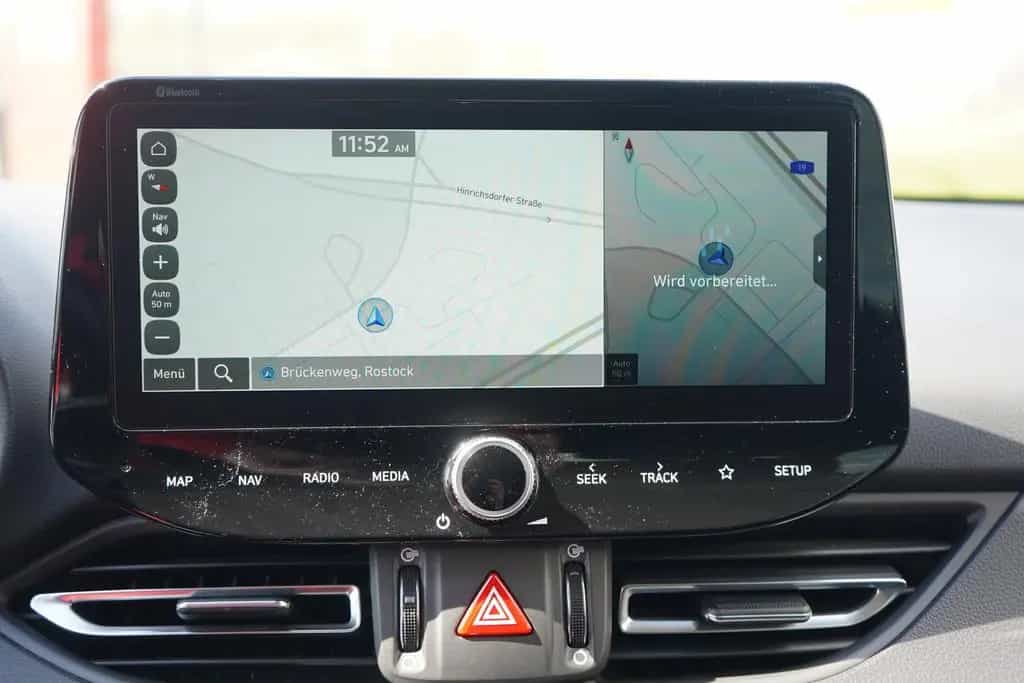 Hyundai i30 Kombi 1.5  Mild-Hybrid Navi LED Kamera DAB 12/2020-photo-15