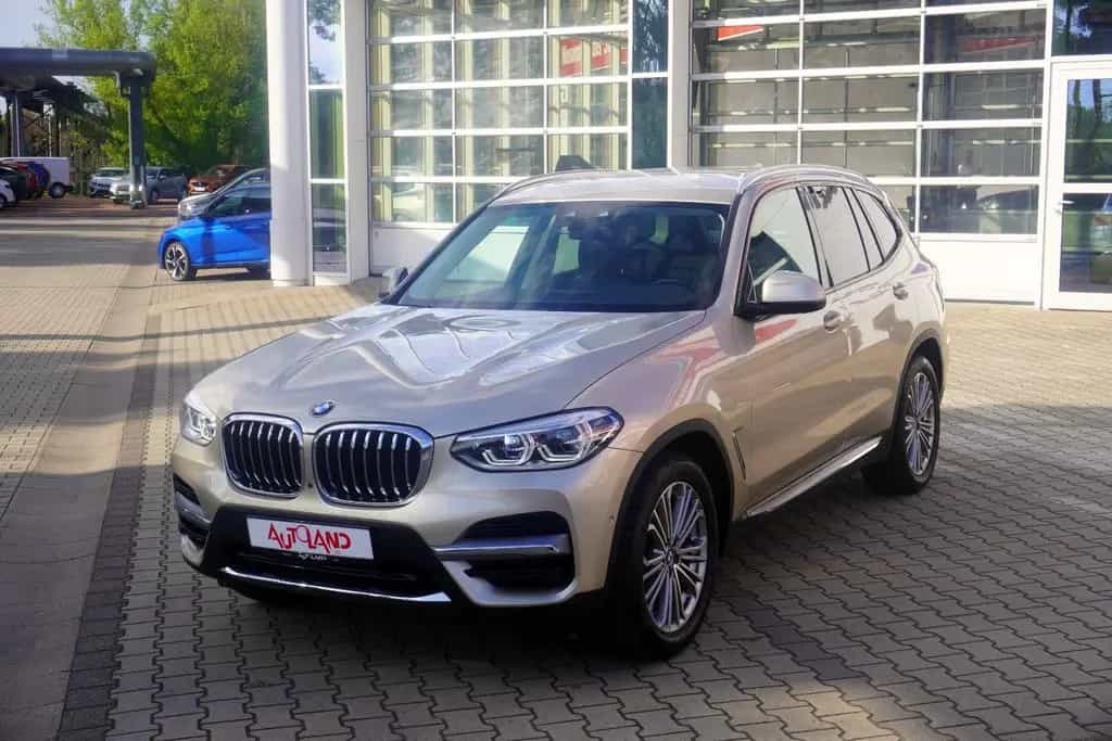 BMW X3 xDrive 20 i Luxury Line LED Navi AHK Kamera 07/2021-photo-1