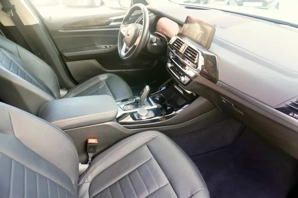 BMW X3 xDrive 20 i Luxury Line LED Navi AHK Kamera 07/2021-photo-12