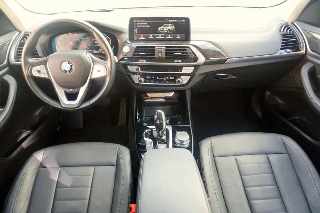 BMW X3 xDrive 20 i Luxury Line LED Navi AHK Kamera 07/2021-photo-17