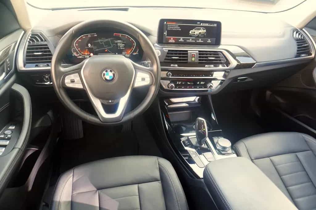 BMW X3 xDrive 20 i Luxury Line LED Navi AHK Kamera 07/2021-photo-18