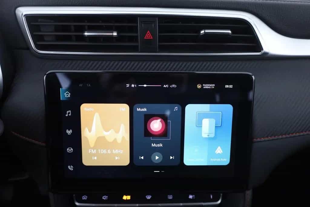 MG ZS 1.5 VTi-Tech Comfort LED Navi Kamera Tempomat 02/2025-photo-11