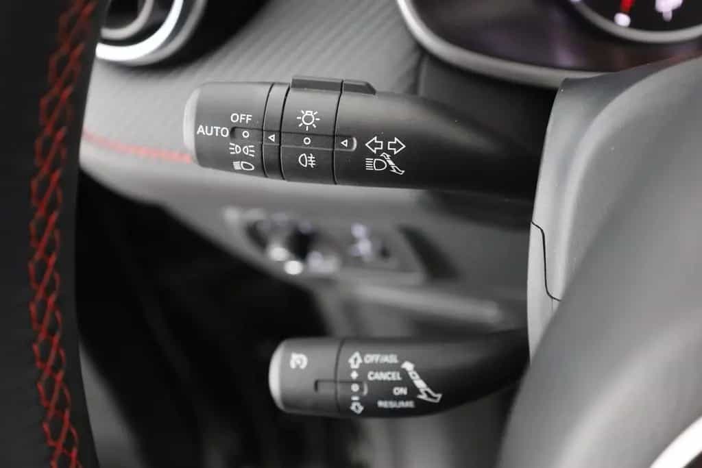 MG ZS 1.5 VTi-Tech Comfort LED Navi Kamera Tempomat 02/2025-photo-18