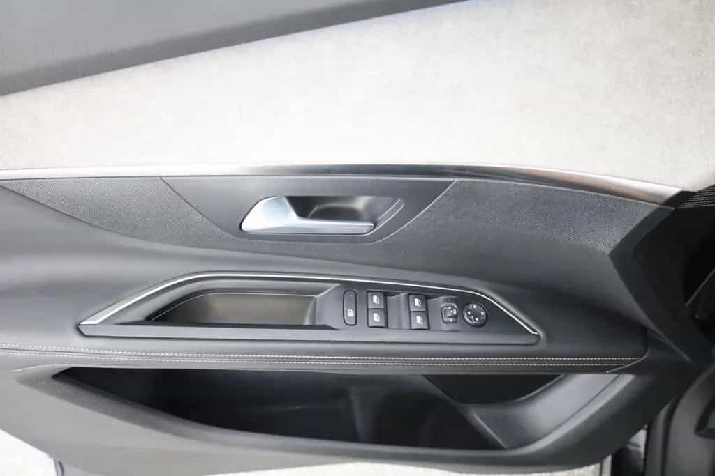 Peugeot 5008 GT 1.2 PureTech 130 Aut. LED ACC Navi Kamer 10/2024-photo-21