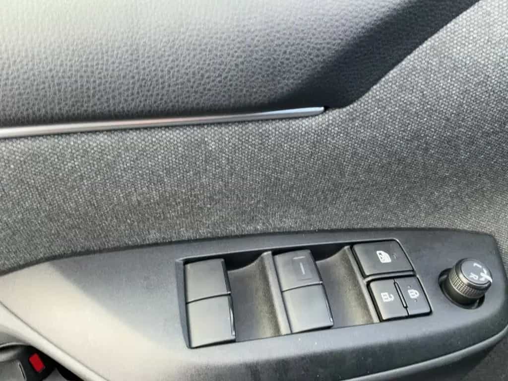 Toyota Yaris 1.5 VVT-i TEAM D LED+RFK+GRA+SHZ+LM 06/2021-photo-15