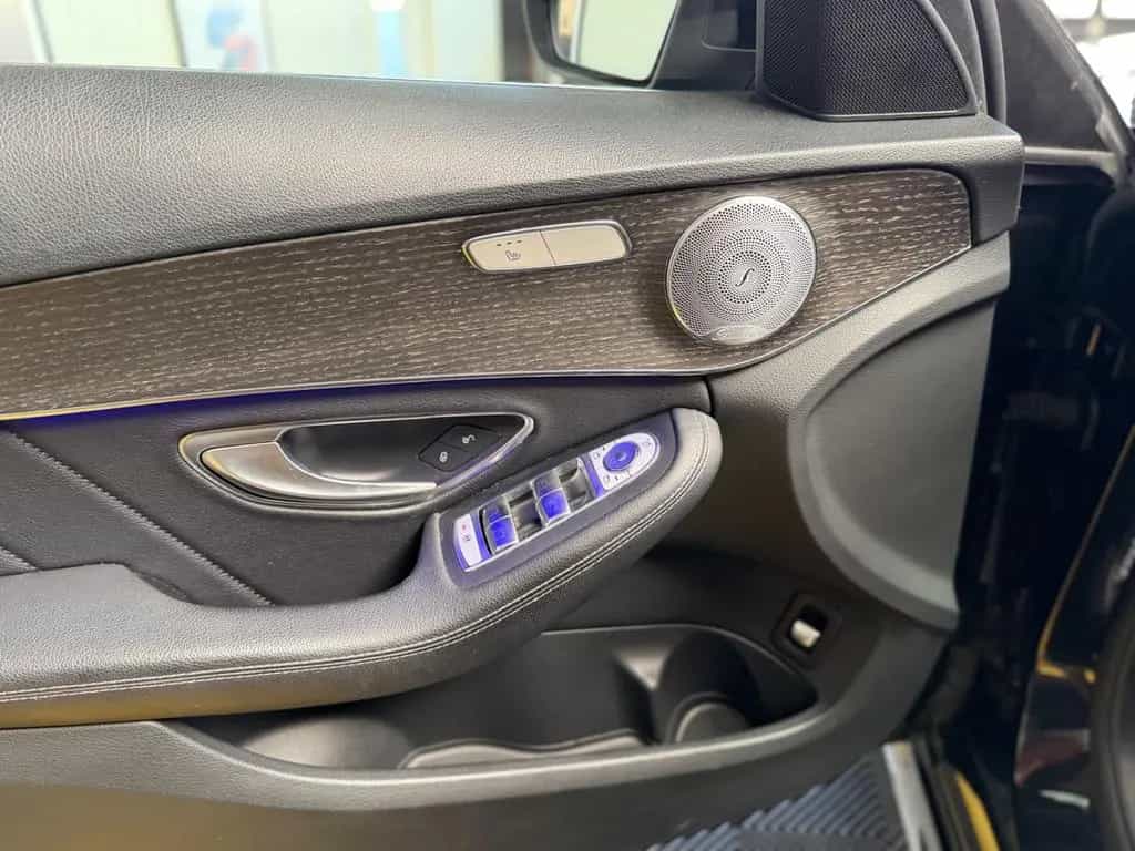 Mercedes-Benz C 200 C200 T 4Matic/AMG/WIDESCREEN/PANO/BURMESTER/RFK 07/2018-photo-22