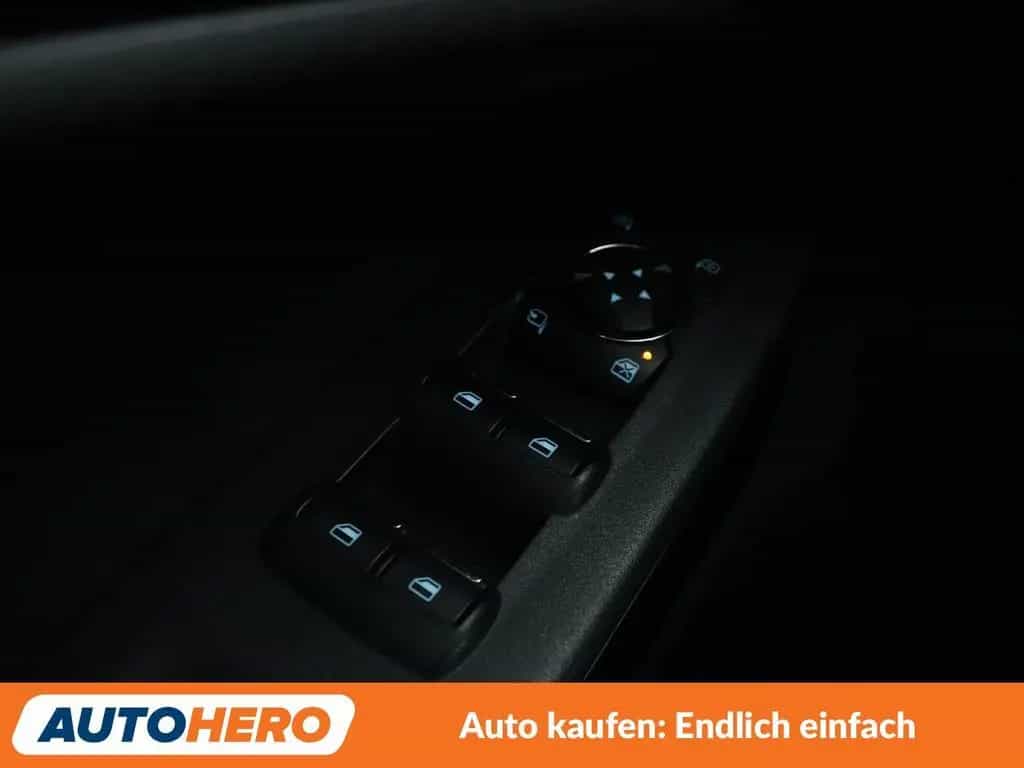Ford EcoSport 1.0 EcoBoost ST-Line*NAVI*CAM*TEMPO*SHZ 06/2018-photo-24