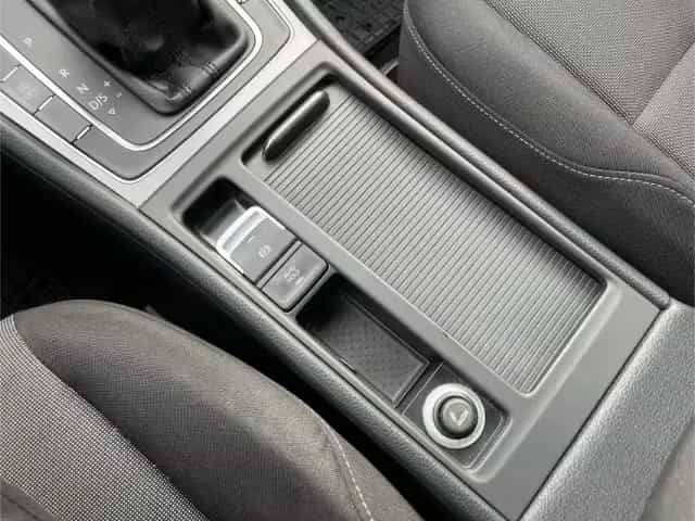 Volkswagen Golf BMT VII 1.2 AT Trendline +PDC+Climatronic 12/2013-photo-16