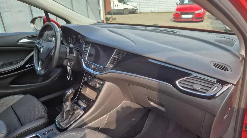 Opel Astra K 1.2 Elegance* Navi*LED*PDC*Alu*RFK*BOSE* 11/2019-photo-9