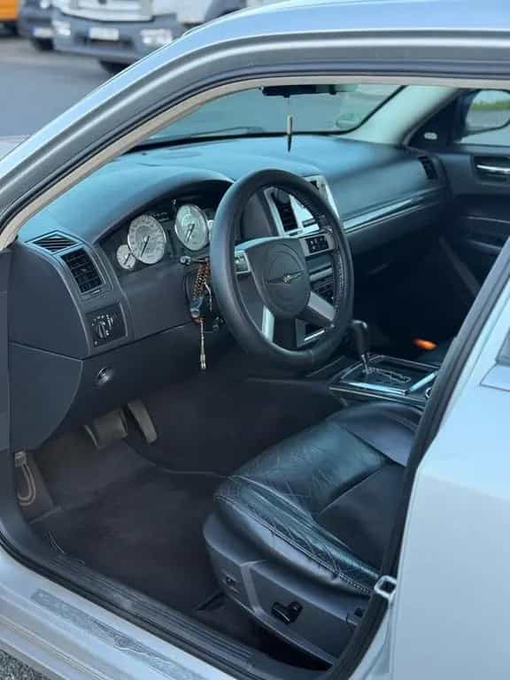 Chrysler 300C 3.0CRD 05/2008-photo-10