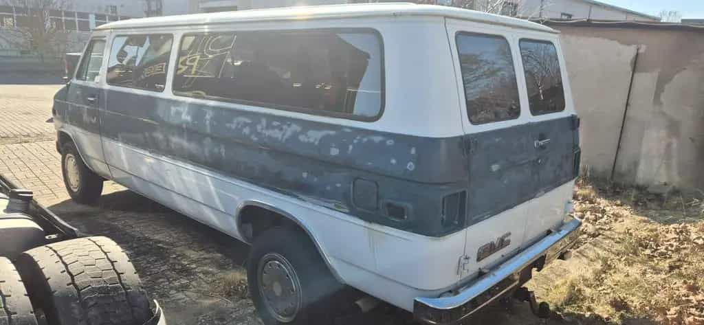 GMC Vandura Rally STX 3500 Ext  Kanadische Ausführung 07/1991-photo-2