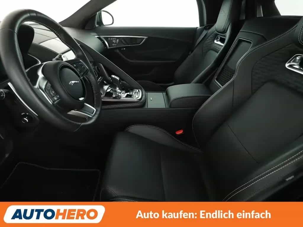 Jaguar F-Type 30t First Edition RWD Aut.*NAVI*LED*PDC* 03/2021-photo-9