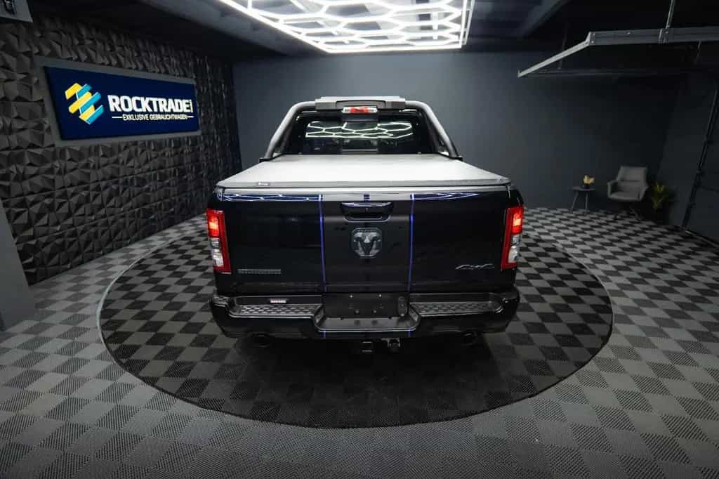Dodge RAM 5.7 V8 HEMI 4x4 LIMITED NightOffroad LONGBED 08/2021-photo-13