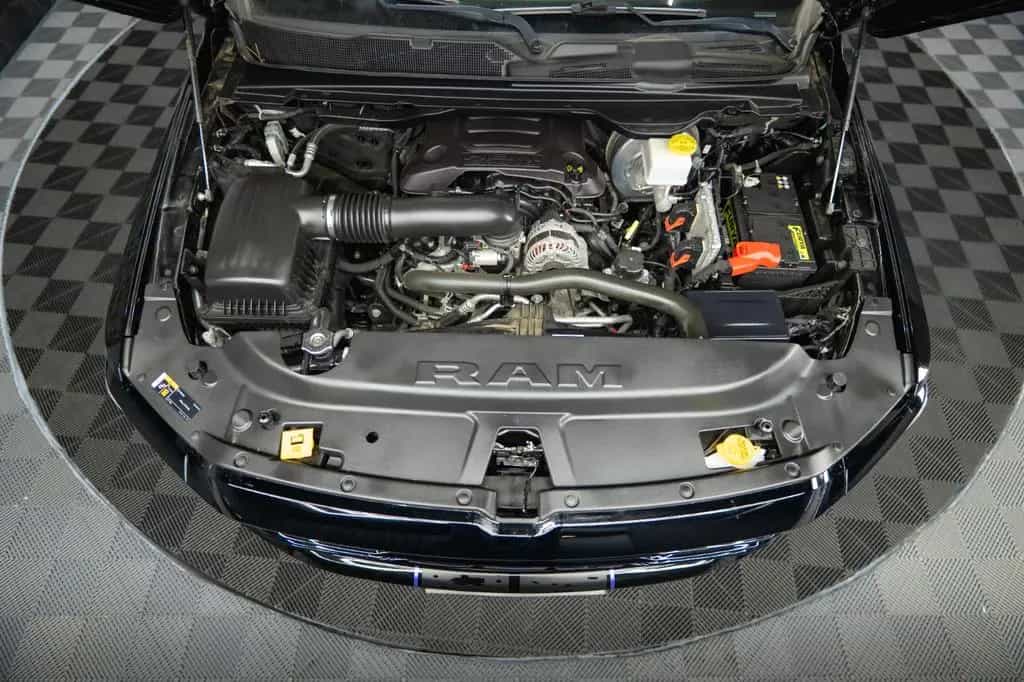 Dodge RAM 5.7 V8 HEMI 4x4 LIMITED NightOffroad LONGBED 08/2021-photo-44